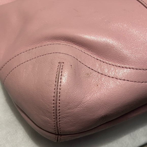 Coach Baby Pink Leather Shoulder Bag - Picture 3 of 15